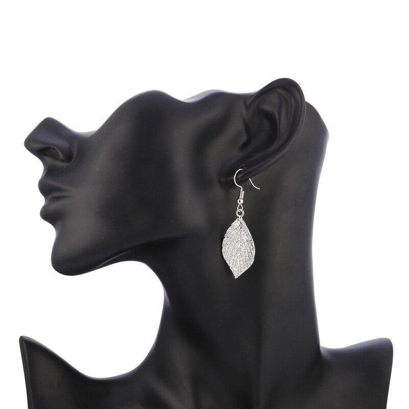 Classic Leaf Drop Earrings for Women Trendy Vintage Long Pendant Dangler Silvery Rose Gold Earring Gift for Girl Jewelry