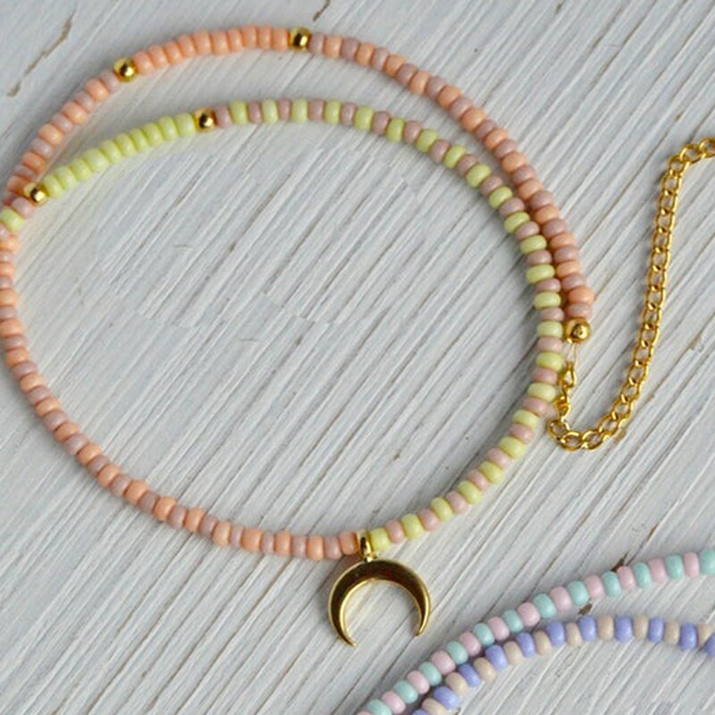 Color Bead Mix And Match Ethnic Style Golden Moon Pendant Chain Necklace Elegant Temperament Lady Exquisite Gift 2021