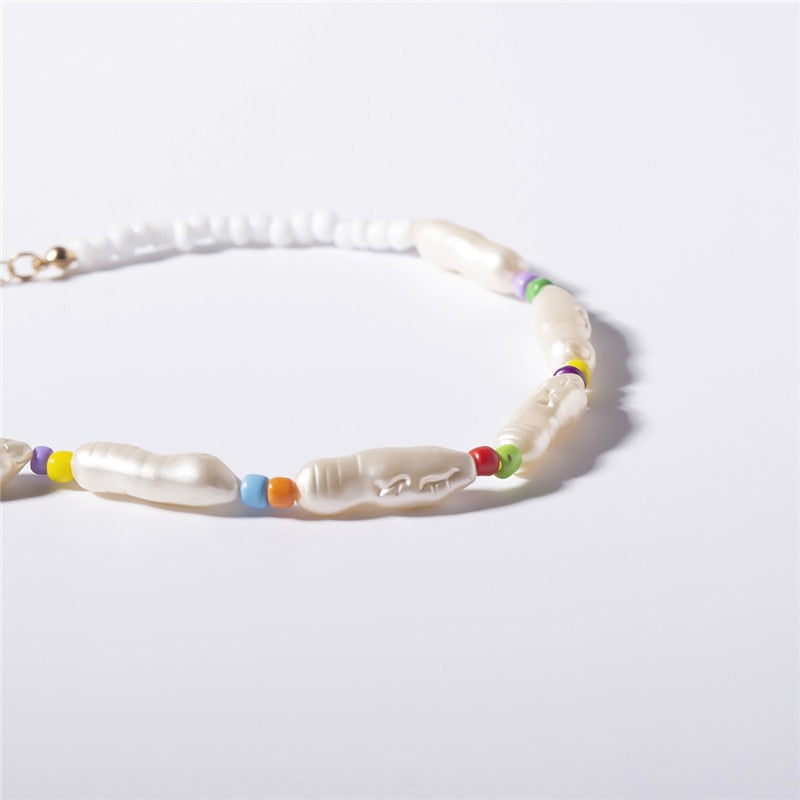 Color Contrast Beige Bead Creative Necklace, Personality, Special-shaped Temperament, Geometric Pearl Necklace