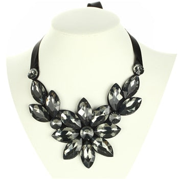 Colorful Crystal False Collar Chokers Necklace Black Rope Chain Rhinestone Choker Necklace Short Collar Statement Necklaces