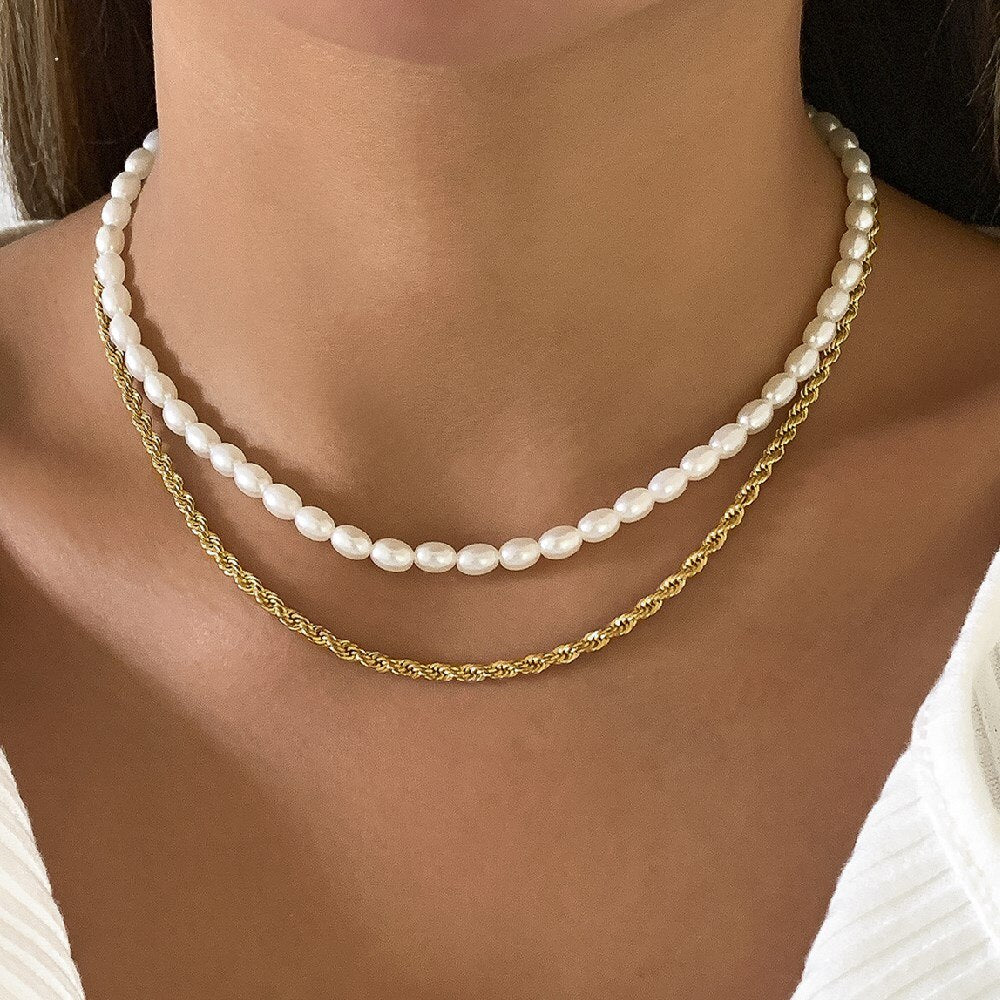 Cosysail 2Pcs Punk Twisted Chain Necklace for Women Layer Rice pearl Beaded Chain Necklace Set Party Statement Jewelry Gift 2021
