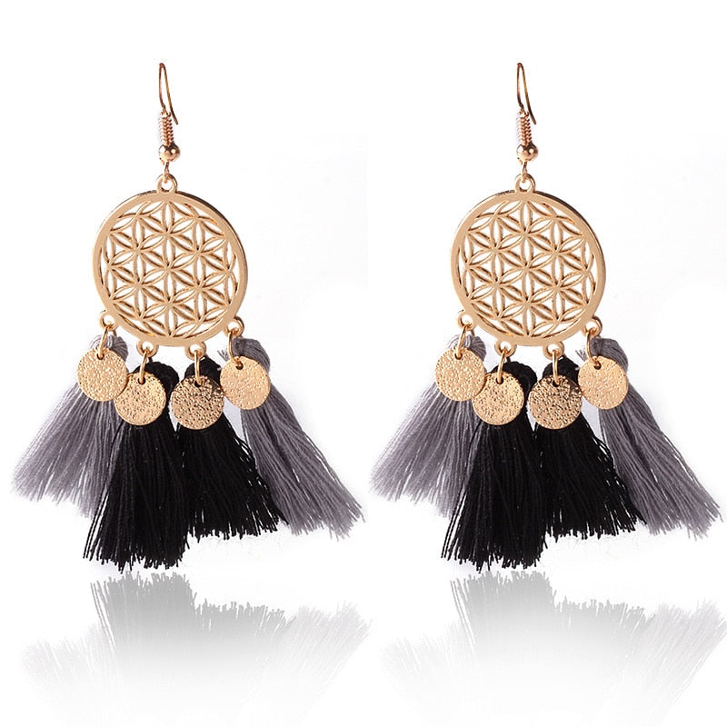 Vintage Hollow Out Hanging Tassel Earrings Female Trendy Red Blue Pompom Drop Earring Brincos Statement Jewelry