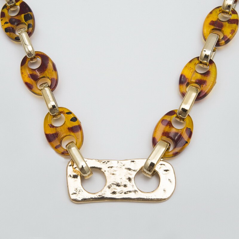 Creative Exaggerated Acrylic Thick Chain Geometric Pendant Choker Necklace Women Vintage Pig Snout Clavicle Necklace Jewelry