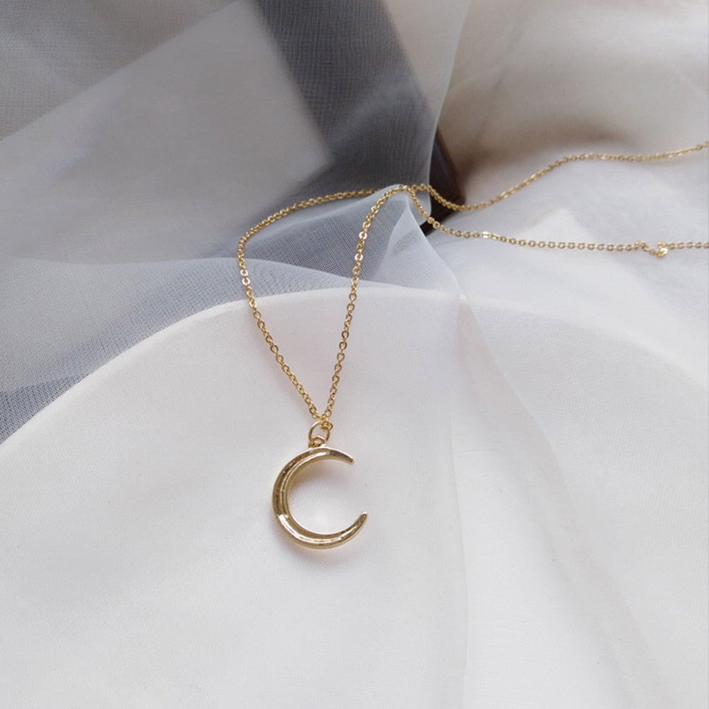 Crescent Moon Pendants Necklaces Simple Jewelry For Women Gold Color Clavicle Chain Collares Collier Femme