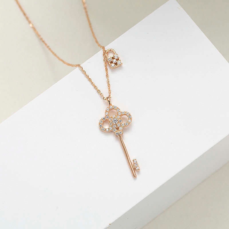 Crystal Vintage Lock Key Pendant Necklace Women Light  woman rhinestone necklaces Dress Jewelry
