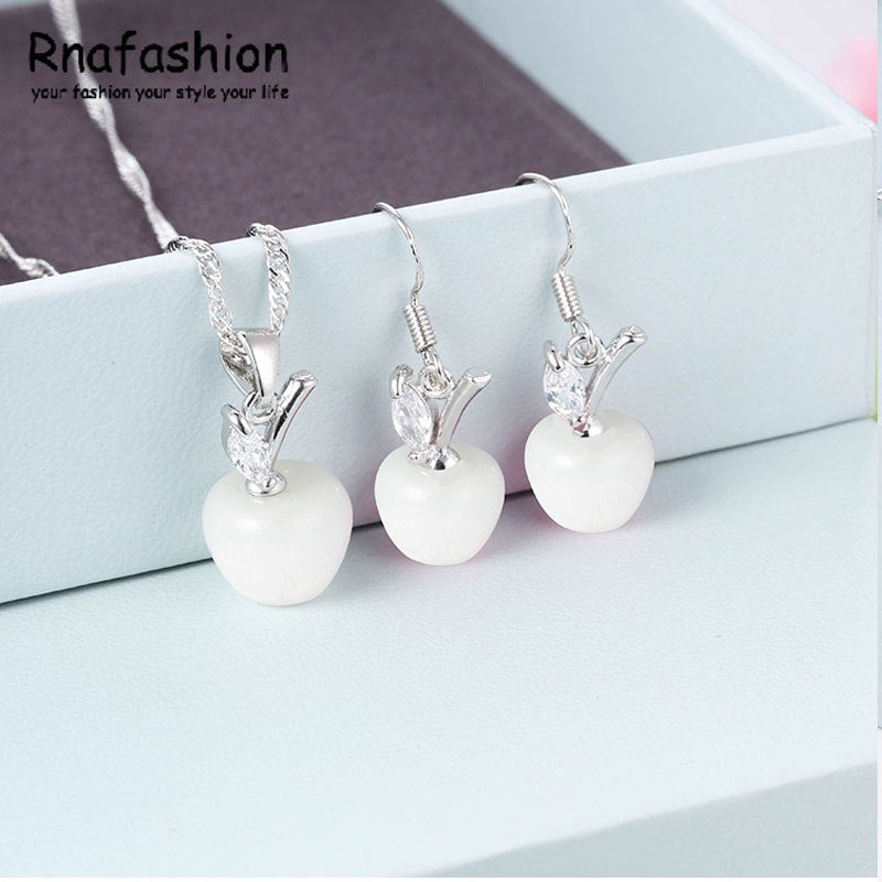 Crystal Wedding Apple Romantic Brand Gift Bridal Wedding Silver Plated White Pink Fashion Chain Pendant Necklace