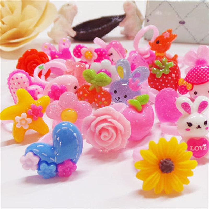 Cute 30pcs/Lot Mix Animals Flower Heart Assorted Cartoon Rings Baby Kids Girl Children's Resin Ring For Party Jewelry Gift