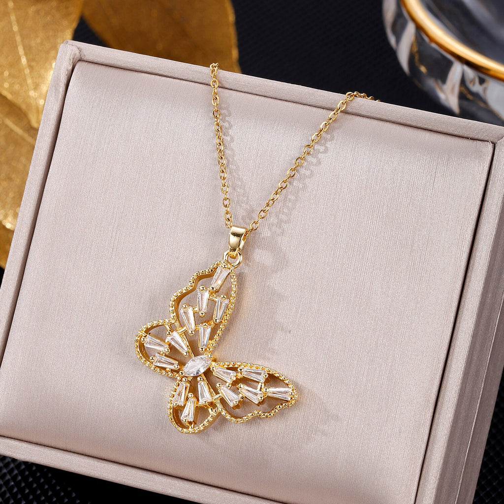 Cute Butterfly Necklace For Women Crystal Colorful Butterfly Heart Aesthetic Necklaces Charm Choker Party Jewelry Gift