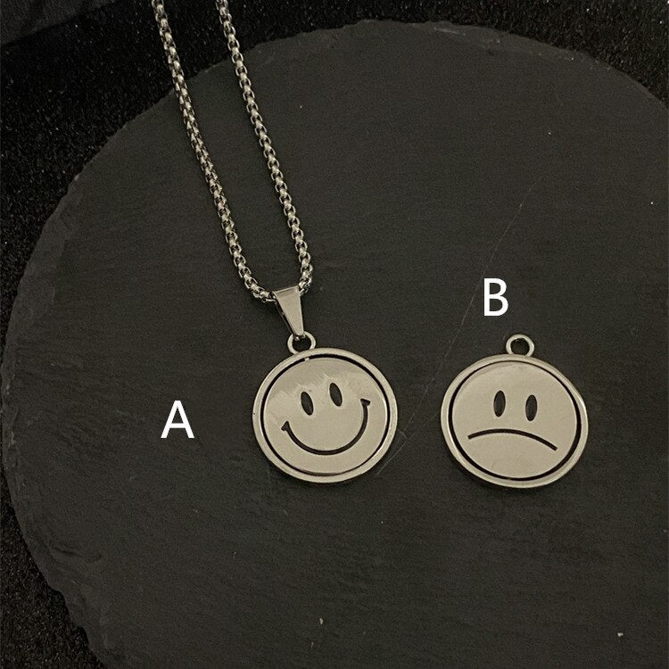 Cute Double-sided Rotating Smiley Face Pendants & Necklace Women Simple Design Silver Color Smiling Faces Choker Jewelry A976