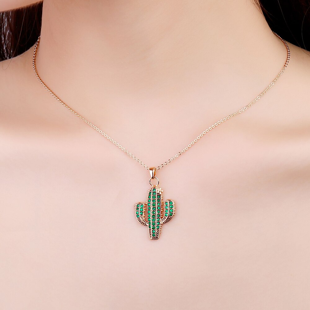 Cute Zircon Cactus Pendant Necklace  Girls Alloy Short Chain Necklace Inlaid Crysta Trendy Women Youth Jewelry Gift