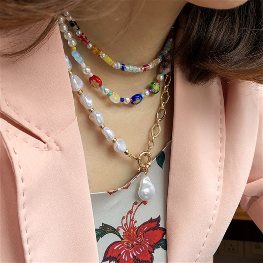 DIEZI 2021 Bohemian Multicolor Acrylic Beads Imitation Pearls Choker Necklace Women Sweet Flower Chain Necklace