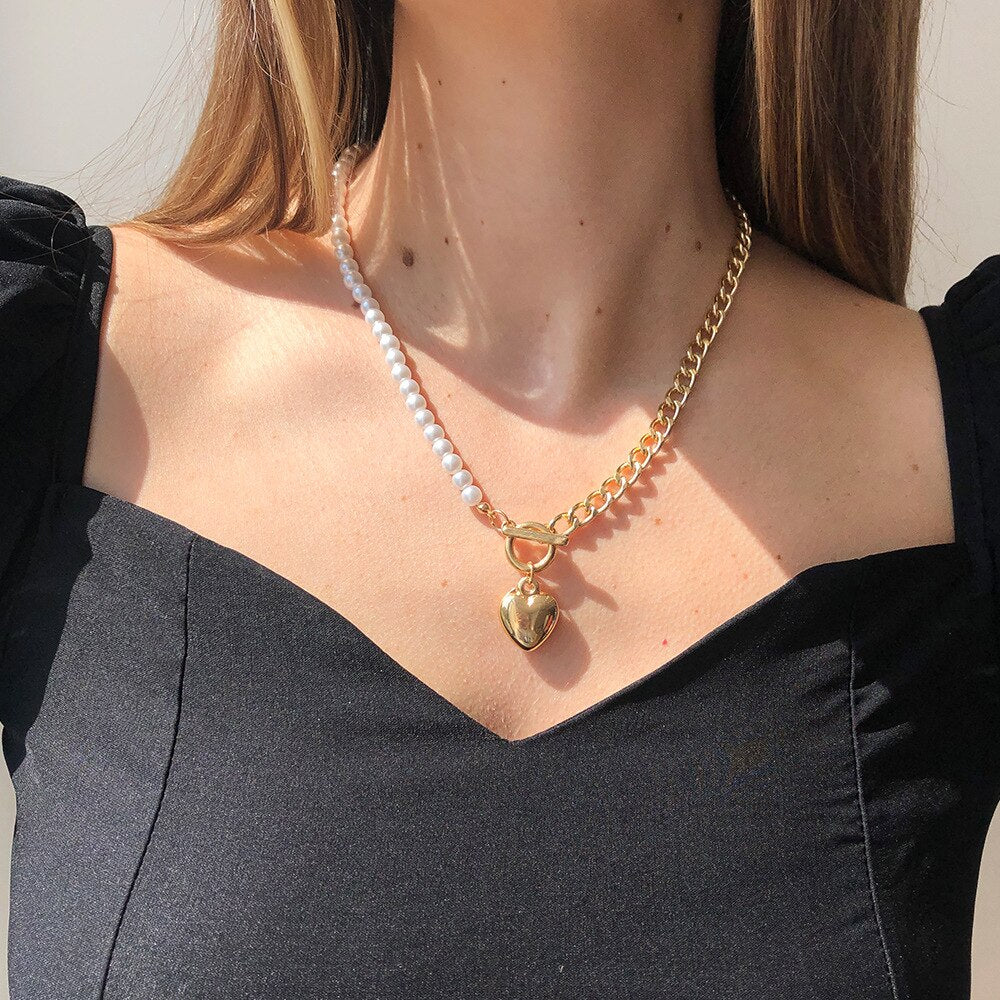 DIEZI Elegant Baroque Imitation Pearl Choker Necklace For Women Party Gift Vintage Key Chain Short Necklace Jewelry Girls Gift