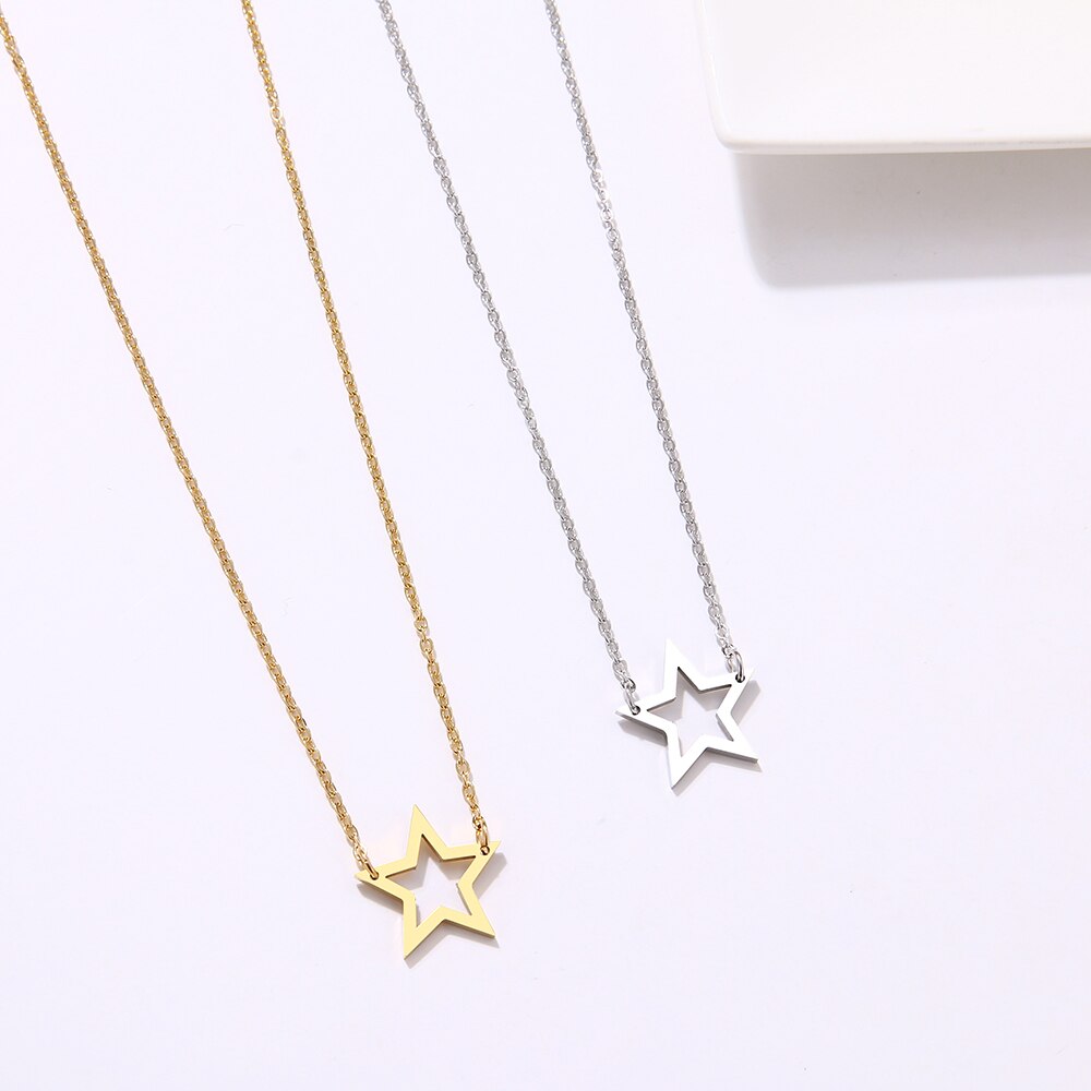 DOTIFI para mujer pentagrama hueco colgante de acero inoxidable collar moda joyería de regalo para amigo T59
