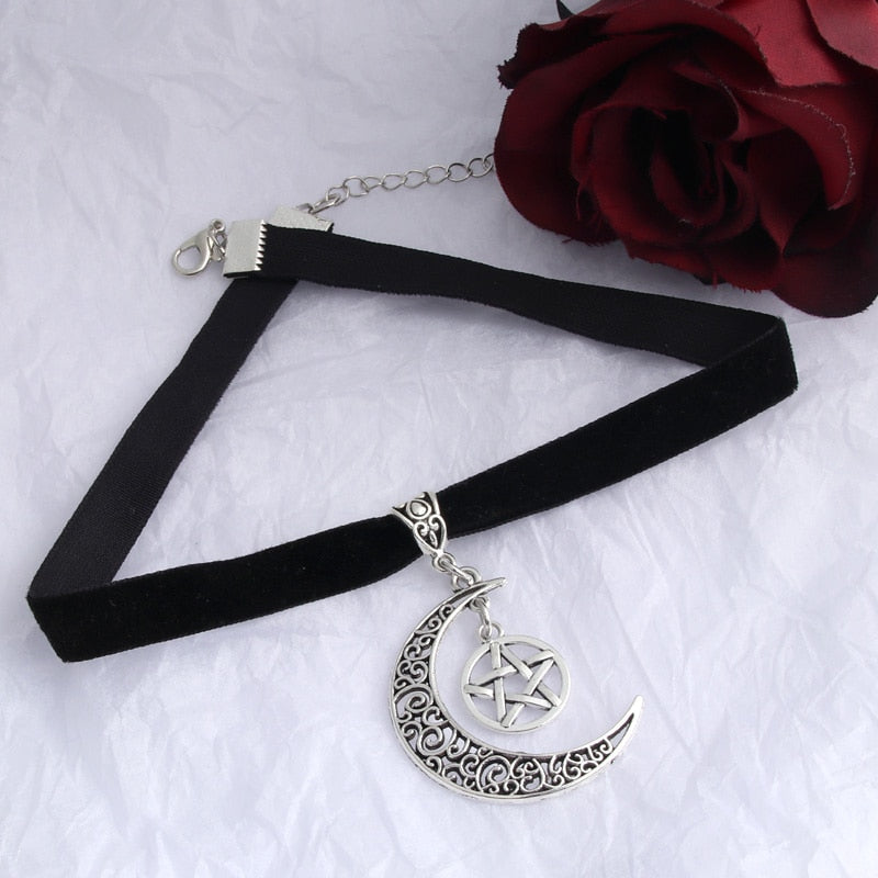Dark Goth Moon Pentagram Pendant Chokers Necklace Witchy Velvet Necklaces Pagan Witchcraft For Women Mystical Jewelry