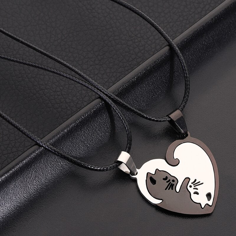 De acero inoxidable Gato Kitty amor corazón colgante rompecabezas collar a juego de la cadena para amante pareja de San Valentín