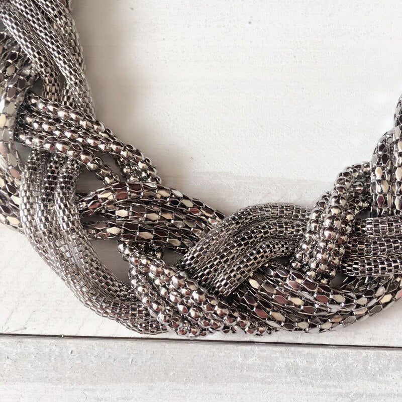 Dongmu jewellery 2021 exaggerated popcorn chain weaving short necklace bohemian heavy metal ladies fine jewelry