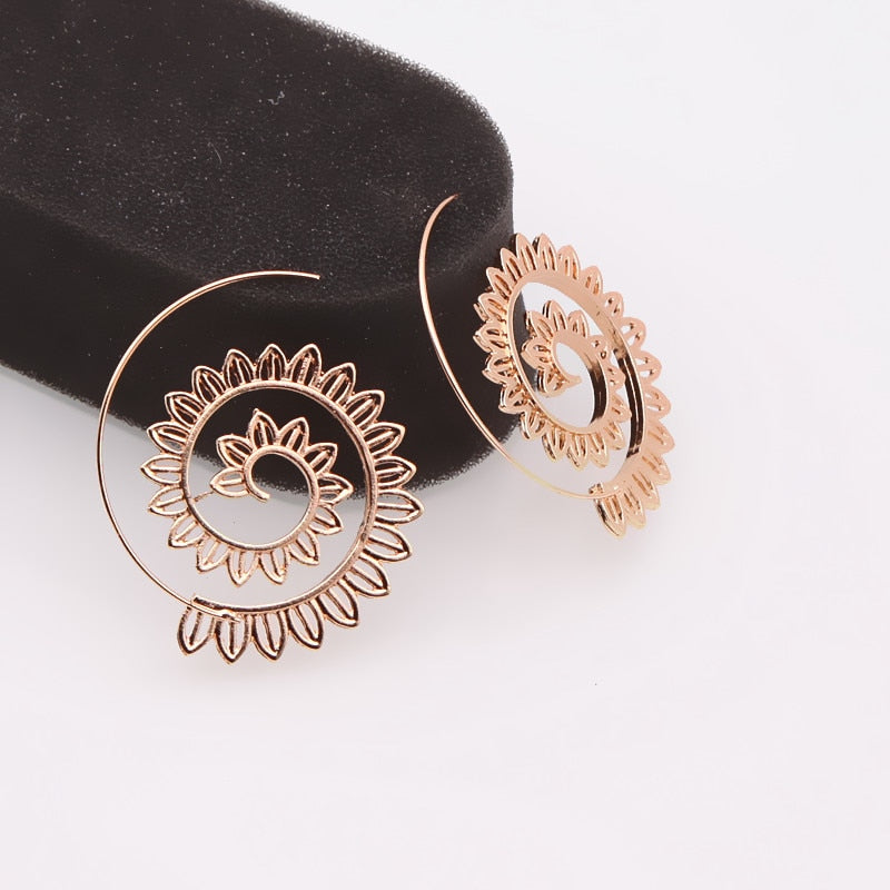 E0447 Ethnic Jewelry Swirl Hoop Earring For Women Brincos Gold Color Geometric Earrings Steampunk Style Statement Party Jewelry