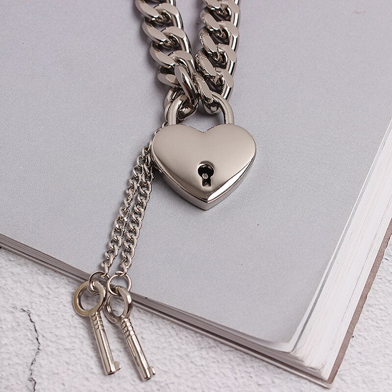 [EAM]  Women Necklace Crude Chain Simple Lock Decoration Temperament Tide All-match Spring Autumn 2022 JZ144