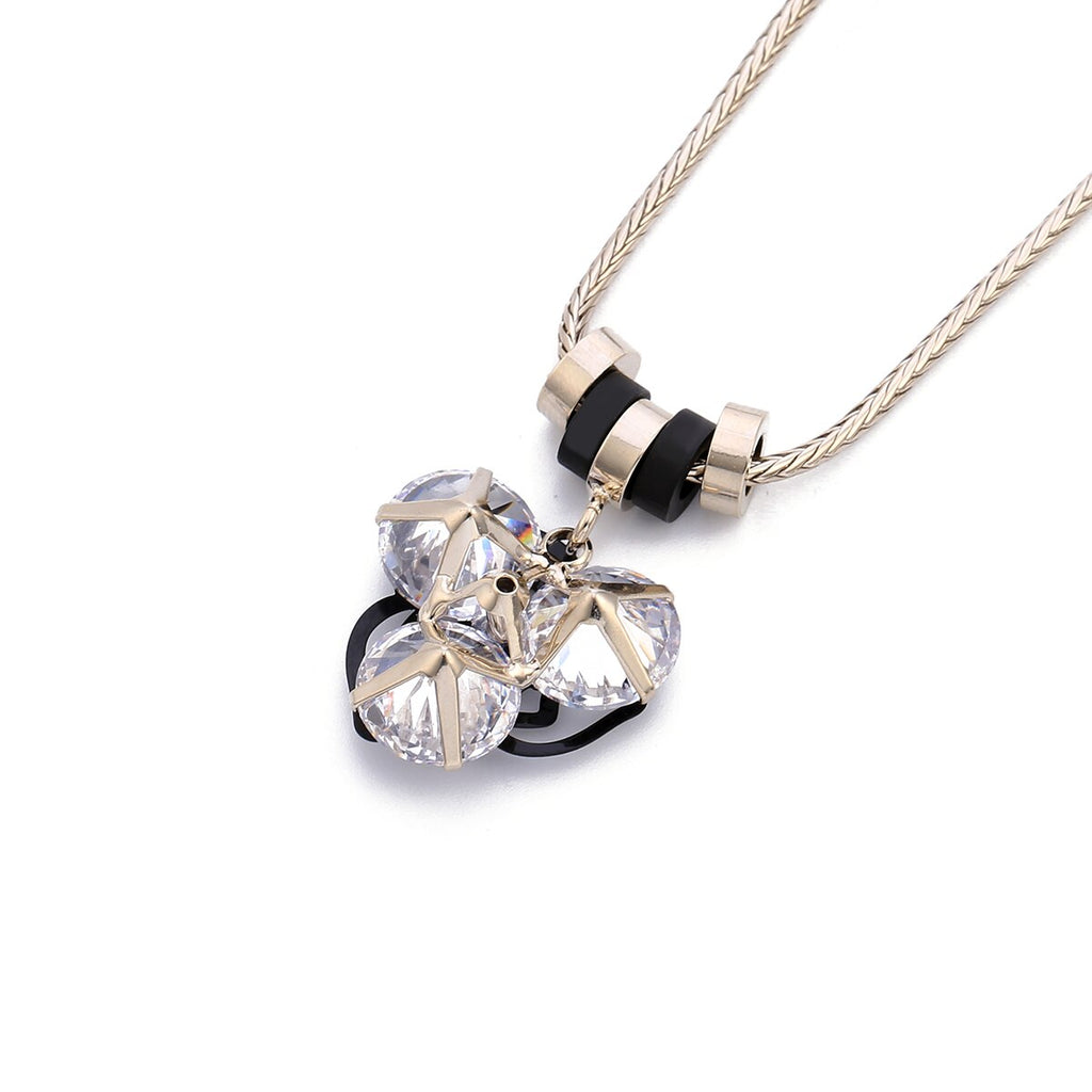 Elegant Big Crystal Flower Pendant Necklace for Women Bohemian Silver Color Short Necklace Accessories Jewelry 2022 Gift