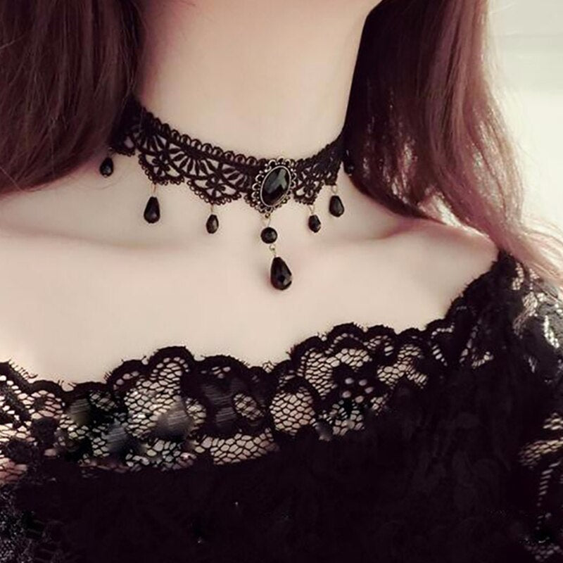 Elegant Clavicle Necklaces Multilayer Black Choker Necklace Crystal Hollow out Gothic Vintage Collar Necklace For Women Jewelry