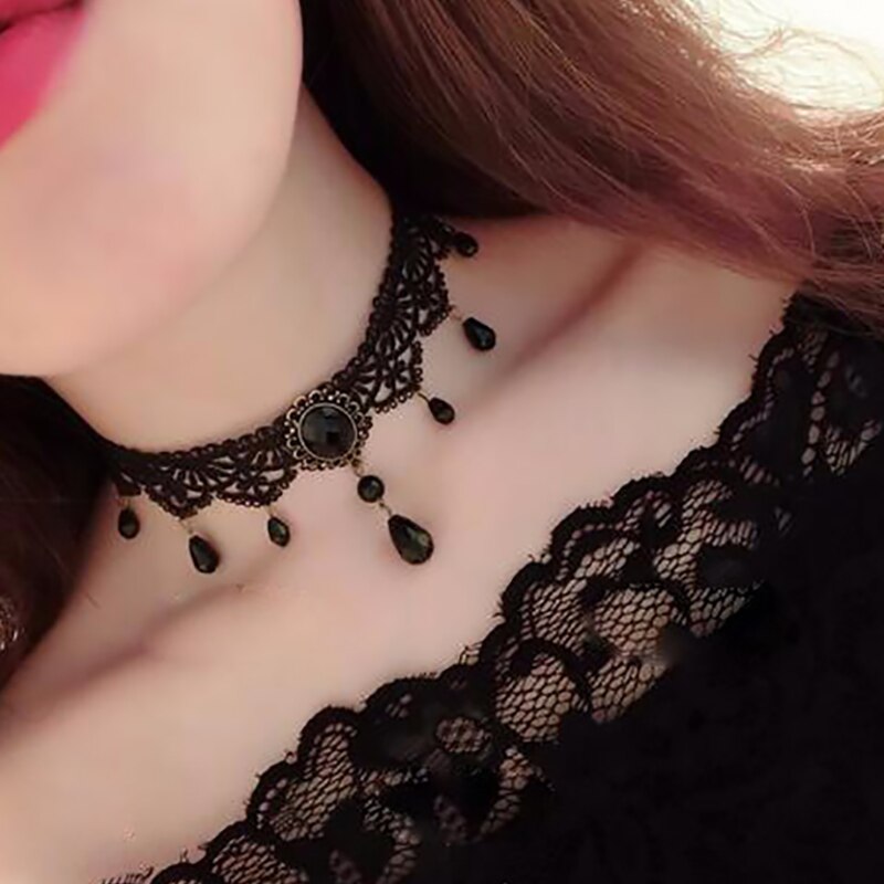 Elegant Clavicle Necklaces Multilayer Black Choker Necklace Crystal Hollow out Gothic Vintage Collar Necklace For Women Jewelry