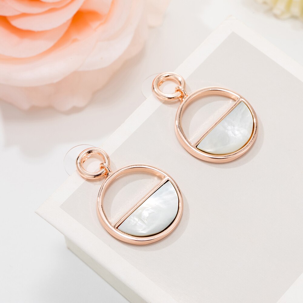 Elegant Colorful Shell Stud Earrings For Women Round Circle Gold Silvery Geometric Earring For Girl Wedding Party Gifts 2022 New