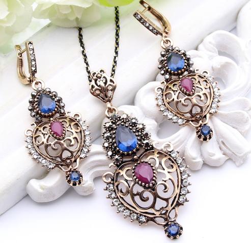 Ethnic Resin Hollow Flower Jewelry Sets Long Earrings Necklace Set Turkish Antique Gold Color Bijoux Arab Bride Resin Jewelry