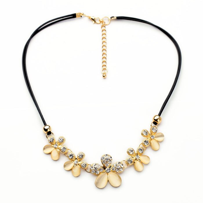 Euro-American Style Women Statement Long Necklace Sweater chain Long Chain Vintage Big Resin Gem Charm Handmade Accessories