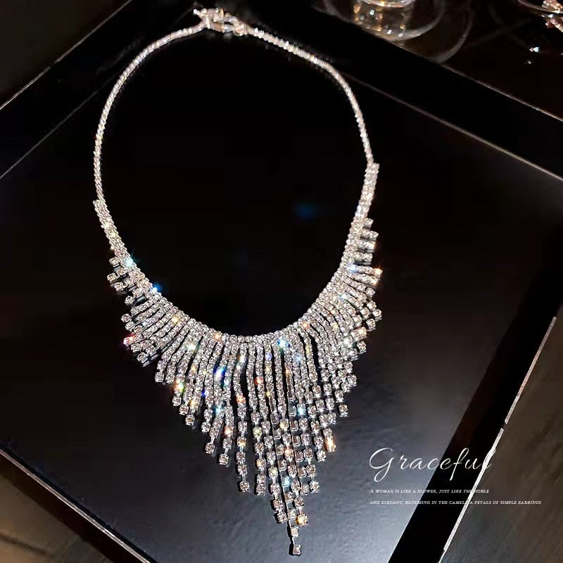 Europe and the United States Set Diamond Tassel Exaggerated Personality Spring Tide Necklace Network Red Design Sens