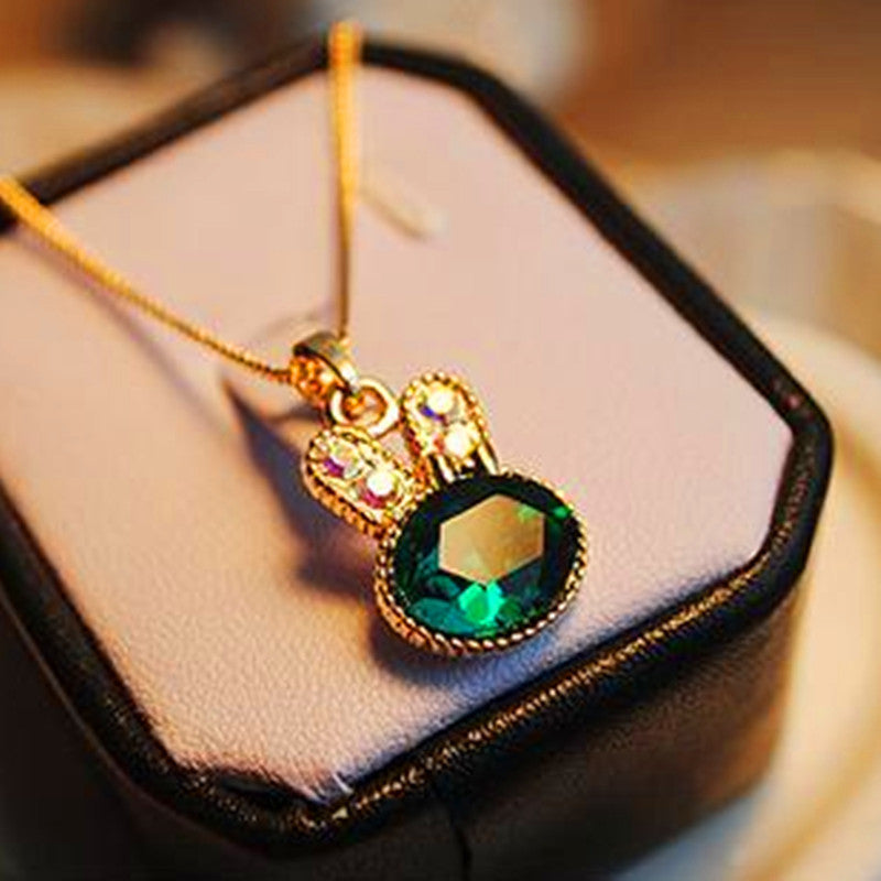 European Fashion Simple Green Sea Exquisite Jewelry Cute Rabbit Pendant Crystal Necklace Female Jewelry Maxi Necklace Choker