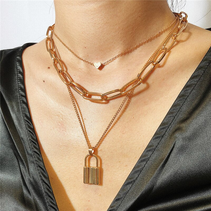 European and American Exaggerated Thick Chain Hip-Hop Retro Multi-layer Geometric Lock-Shaped Love Necklace Sexy Ladys 2021