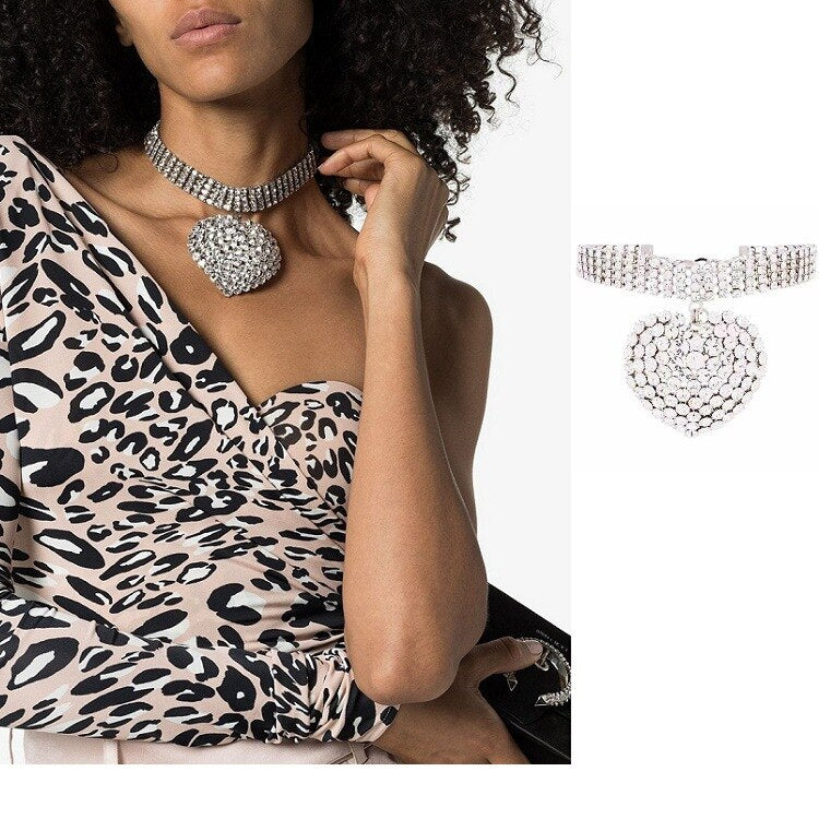 European and American heart-shaped Love Pendant Necklace with exaggerated temperament necklace for women