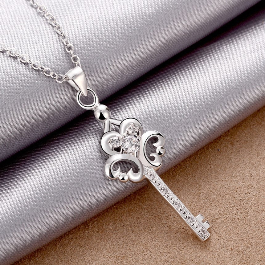 European and American style Creative Fashion Blue Zircon Key Fine Chain Necklace Fine Jewelry Accessories 925 Sterling Silver