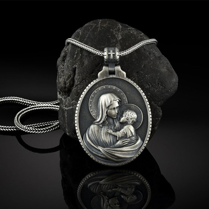 European and American style God Pendant Christian Necklace Vintage Virgin Mary Embracing Baby Jesus Commemorative Medal