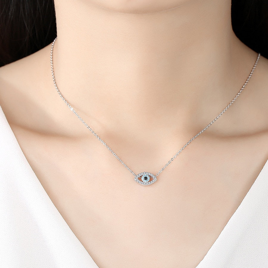 Exquisite Temperament Blue Crystal Turkish Evil Eye Pendant Necklace for Women Minimalist Devil Eyes Choker Lucky Jewelry Party
