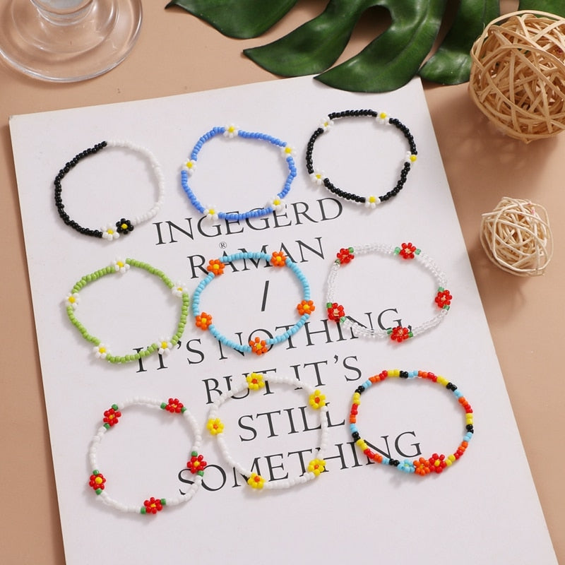 FAMSHIN  Korean Flowers Daisy Bracelets Transparent Colorful Beaded Handmade Elastic Wristband For Women 2021 Trend Jewelry