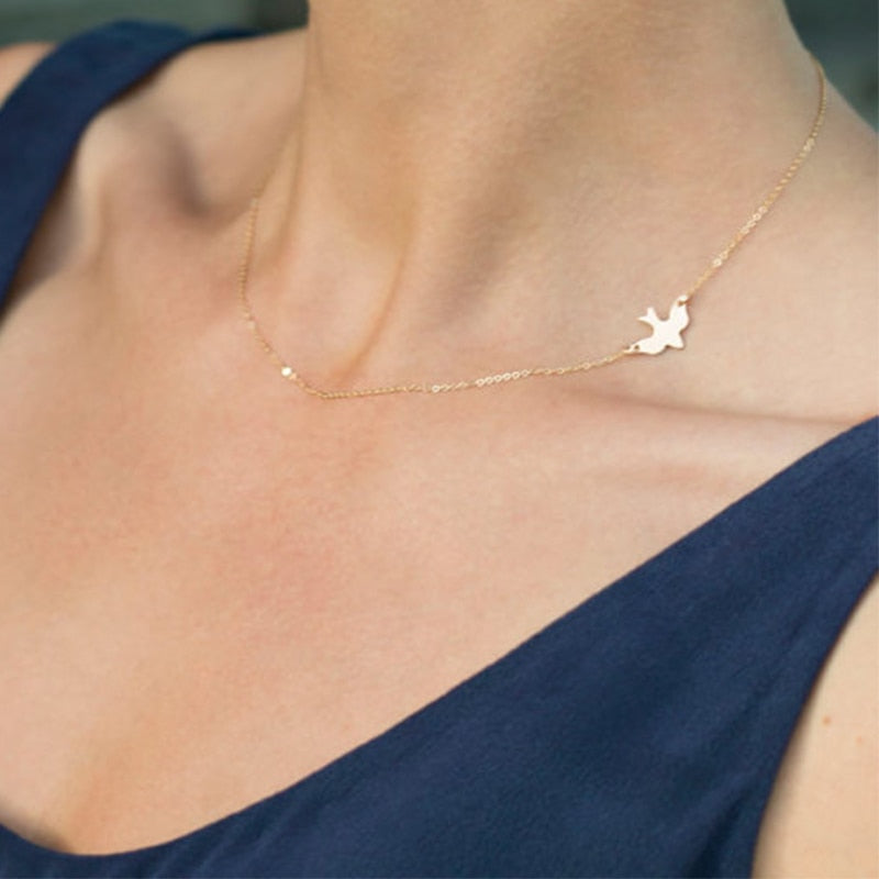 FLTMRH Layering Necklace Gold Delicate Gold bird Necklace / Dove Necklace Sequins Women Long Pendant Necklace