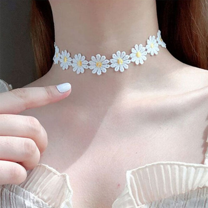 Fancy Daisy Lace Necklaces for Women Aesthetic Choker Female Charm Bracelet Travel  Jewelry Accessories collier femme
