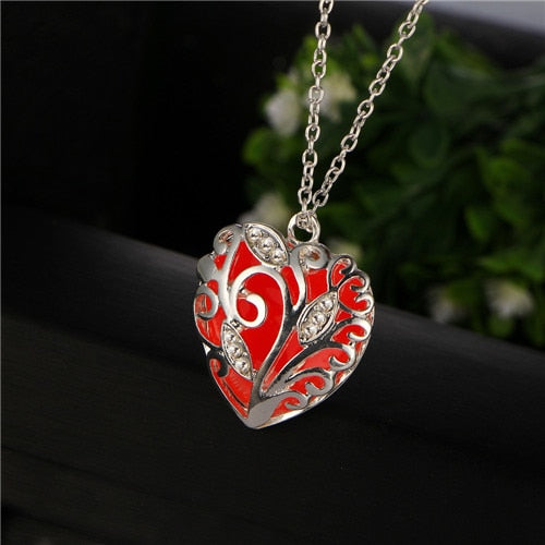 Fancy&Fantasy Glowing Necklace Heart Pendant Necklace Luminous glow locket hollow out necklace light up jewelry