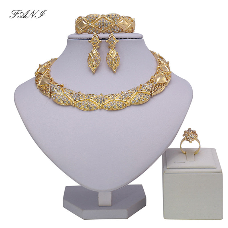 Exquisite Dubai Gold color Jewelry Set Women customer Nigerian Wedding Fashion African Beads Jewelry Set Brand