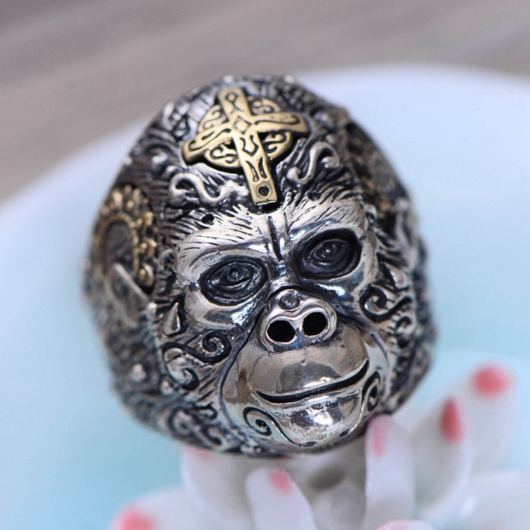 Fashion 925 Sterling Silver Fine Jewelry Vintage Thai Retro Men Ring Cross Gorilla Caesar Finger Ring CH058878