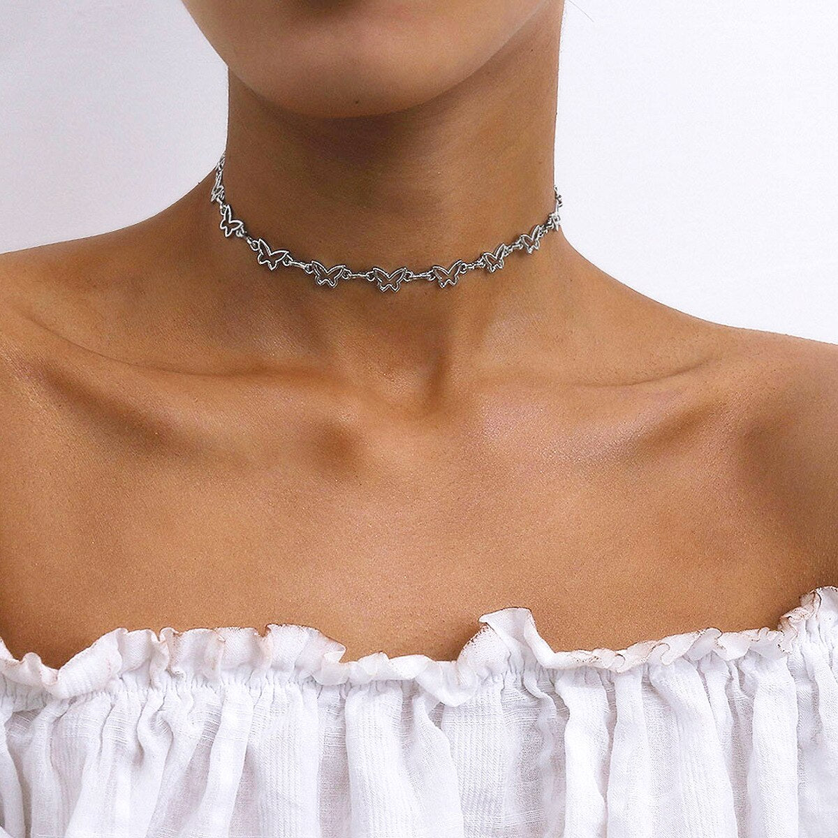 Choker Lovely Golden Silver Color hollow out Butterfly Necklace Short Women Summer Holiday Romantic Gift Jewelry