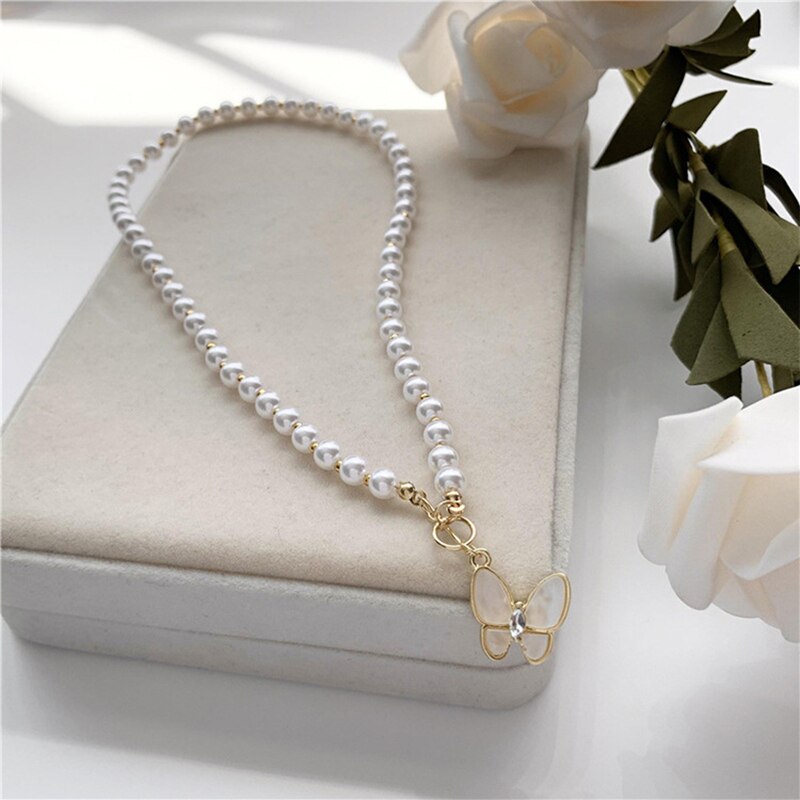 French Romantic Style Necklaces For Women Vintage Pearl Choker Butterfly Pendant Clavicle Chain Bowknot Bohemian Jewelry