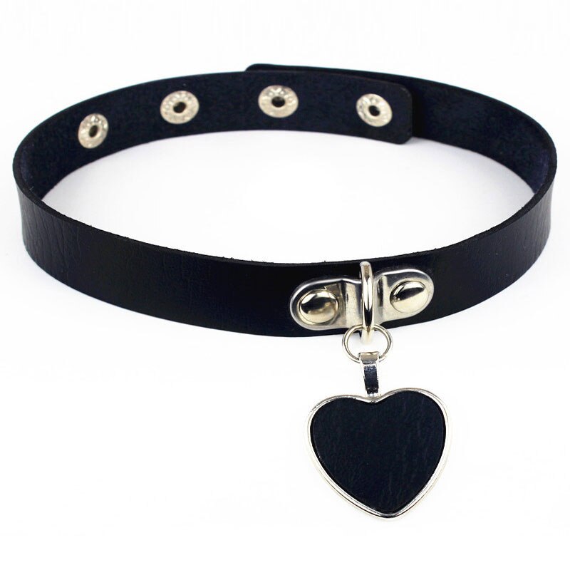 Gothic Faux Leather Choker Necklace Women Heart Vintage punk Collar Necklaces Women Cosplay Jewelry Gift
