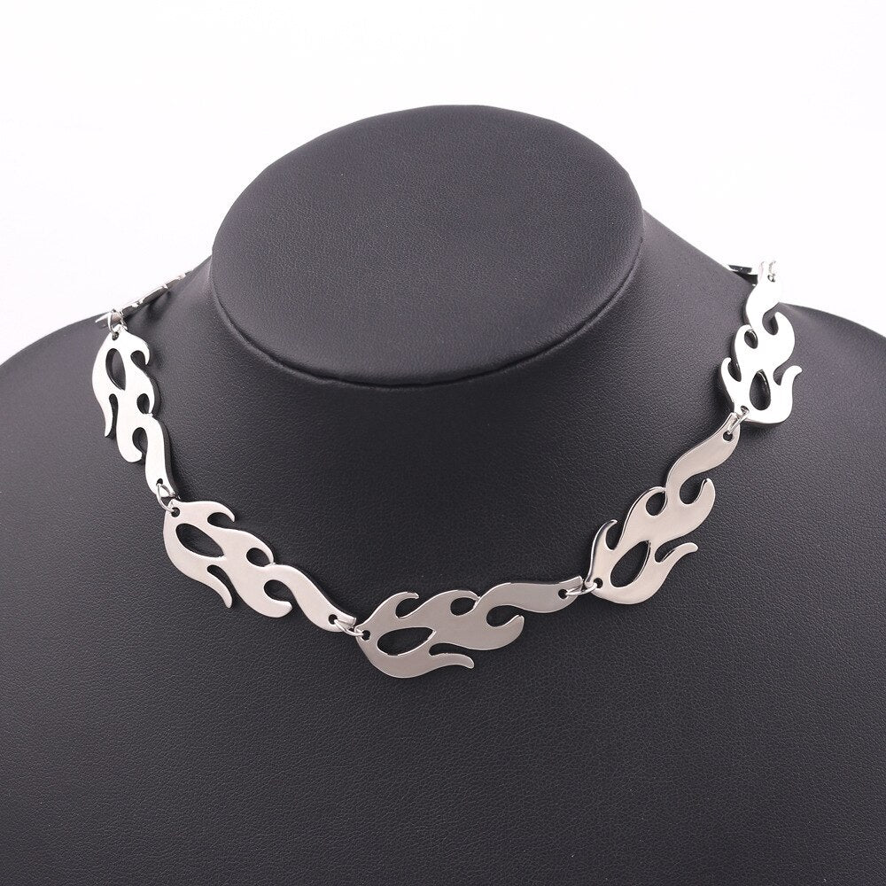 Hip Hop Flame Choker Clavicle Necklace Consecutive Flame Adjustable Length Neutral Charm Chain Streetwear Rock Jewelry