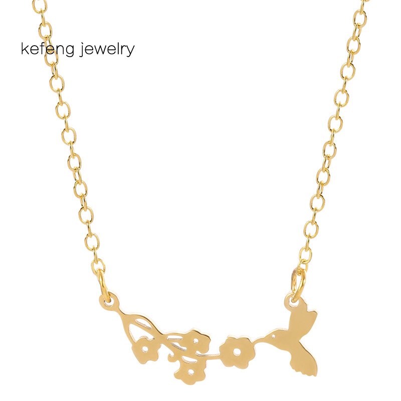 Lovely Bird And Flower Charm Necklace Costume Jewelry for Women Gold Color Lovely Bird Bites Branch Necklace For Women