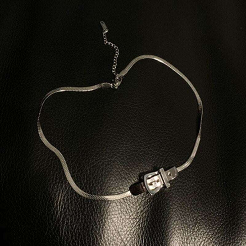 Metal Snake Clavicle Chain Niche French Romantic Style Necklaces For Women Vintage Bohemian Beach Jewelry Bijoux Femme