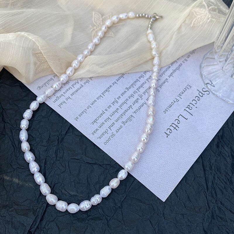 Natural Freshwater Pearl Necklace Women's French Style Elegant Temperament Clavicle Chain Beaded Choker Vintage Jewelry