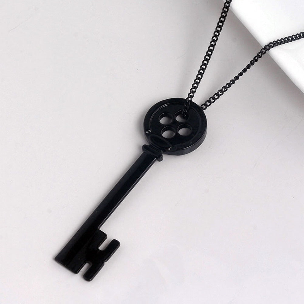 Personality Halloween  Metal Coraline Key Skeleton Props Neil Gaiman Retro Black Treasure Chest Key Necklace