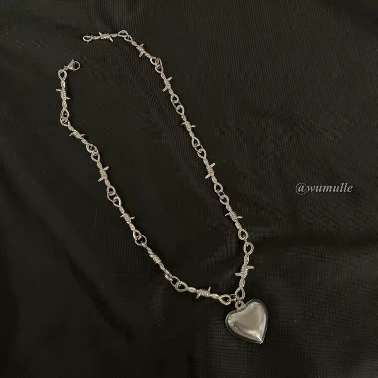 Punk Heart  Necklace Charms Vintage Hip Hop Jewelry For Women Harajuku Gothic Choker Chains Accessories